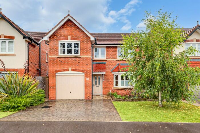 4 Bedroom Detached House For Sale In Inveresk Road, Tilston, Malpas, SY14