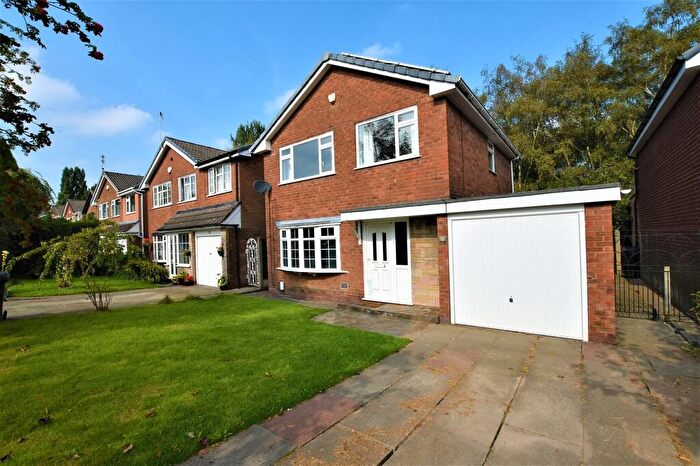 3 Bedroom Detached House For Sale In Blakefield Drive Worsley Manchester Greater Manchester, M28