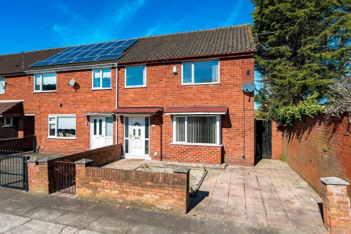 3 Bedroom End Terrace House For Sale In Haweswater Close, Liverpool, L33