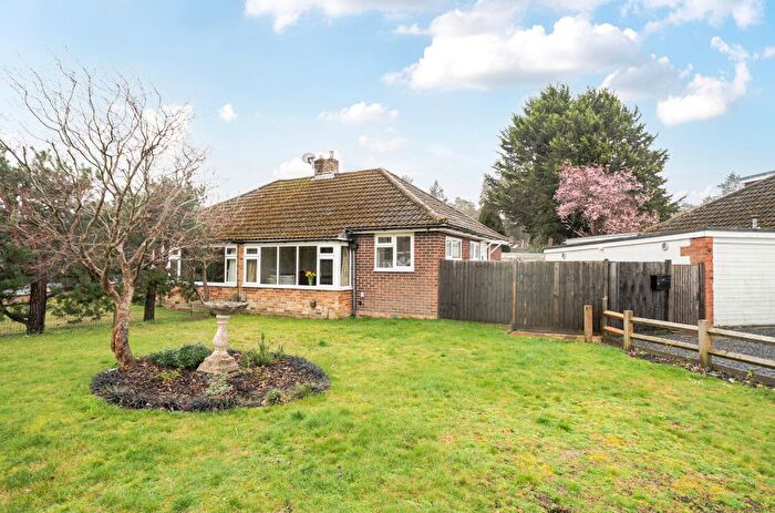 2 Bedroom Bungalow To Rent In Westbury Avenue, Fleet, Hampshire, GU51