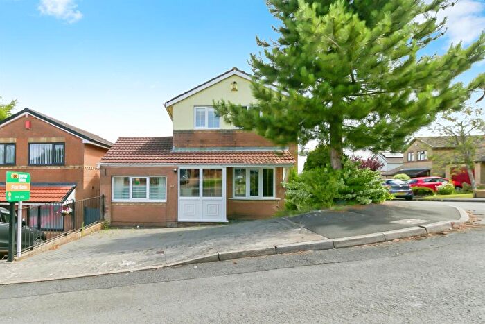 4 Bedroom Detached House For Sale In Brookfield Avenue, Barry, CF63