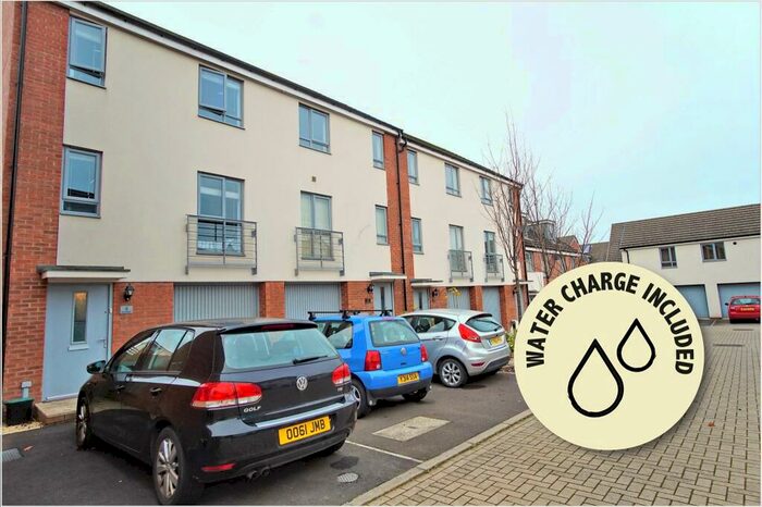 6 Bedroom Town House To Rent In Barnwood, Cheswick Village, Bristol, BS16