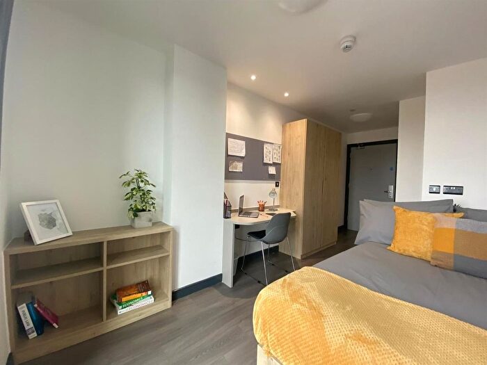1 Bedroom Flat To Rent In Fountain Centre, College Street, Belfast, BT1