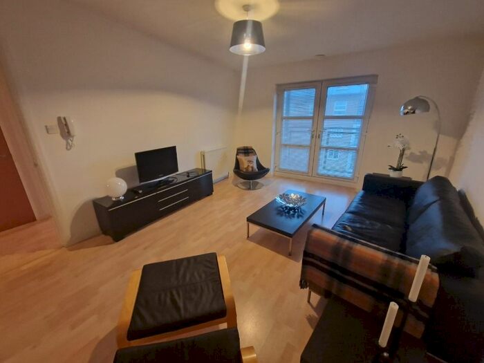 2 Bedroom Flat To Rent In Bannermill Place, City Centre, Aberdeen, AB24