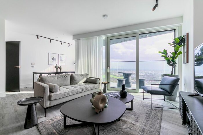 1 Bedroom Flat To Rent In Portal Way, Acton, W3