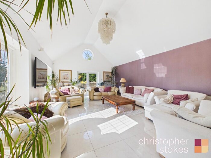 2 Bedroom Semi Detached House To Rent In Bulls Cross Ride, Cheshunt, Hertfordshire, EN7