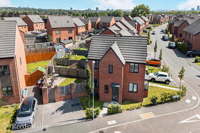 3 Bedroom Semi-Detached House For Sale In Britannia Street, Salford, Greater Manchester, M6