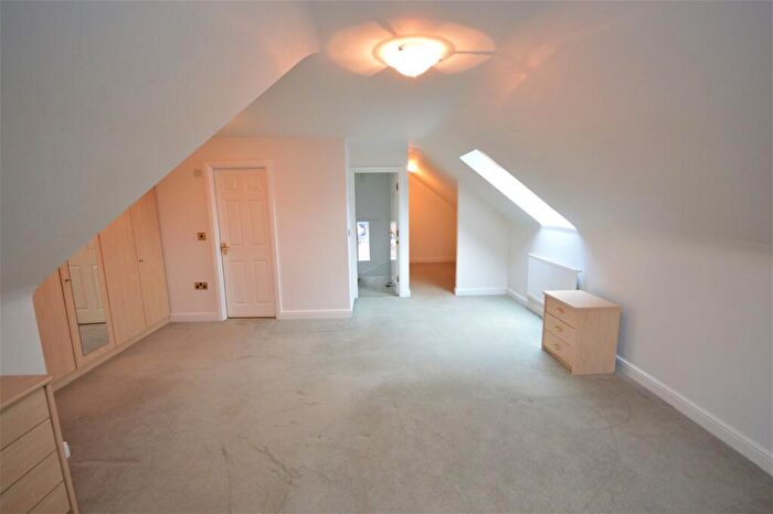 3 Bedroom Flat To Rent In Oak House, Bramhall Lane South, Bramhall, SK7