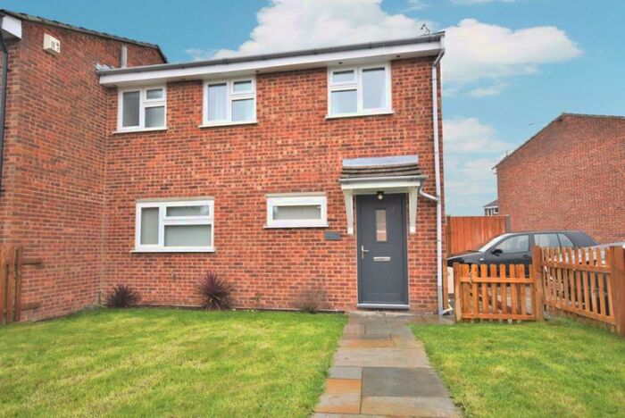 3 Bedroom Semi-Detached House To Rent In Long Horse Croft, Saffron Walden, CB11