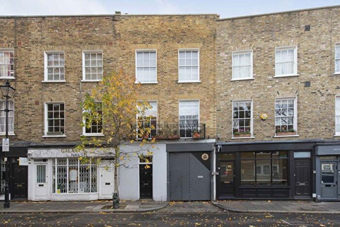 3 Bedroom House To Rent In Arlington Way, Angel, EC1R