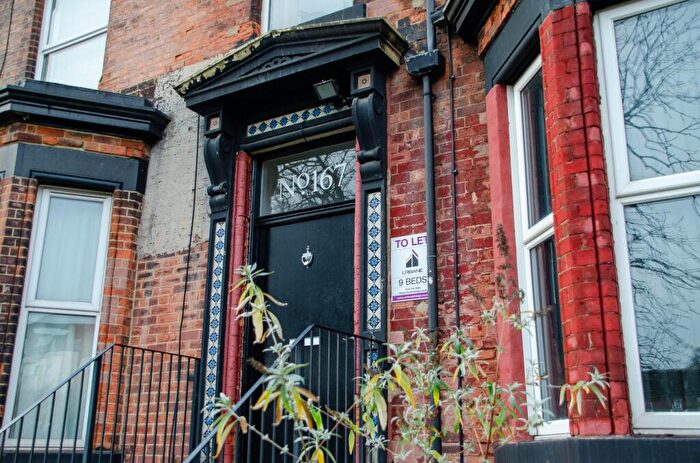 9 Bedroom House To Rent In Belle Vue Road, Leeds, LS3