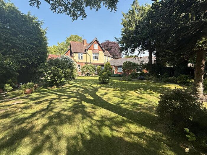 1 Bedroom Apartment For Sale In Stanhope Road South, Darlington, DL3