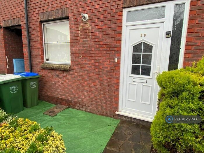 3 Bedroom Terraced House To Rent In Northwood Place, Erith, DA18