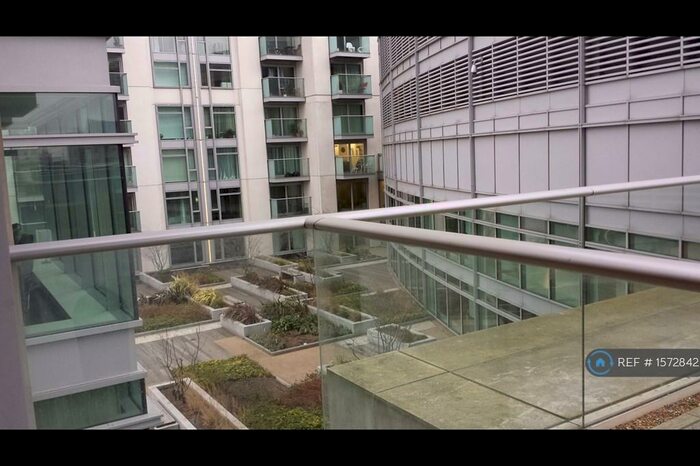 Studio To Rent In Pan Peninsula, London, E14