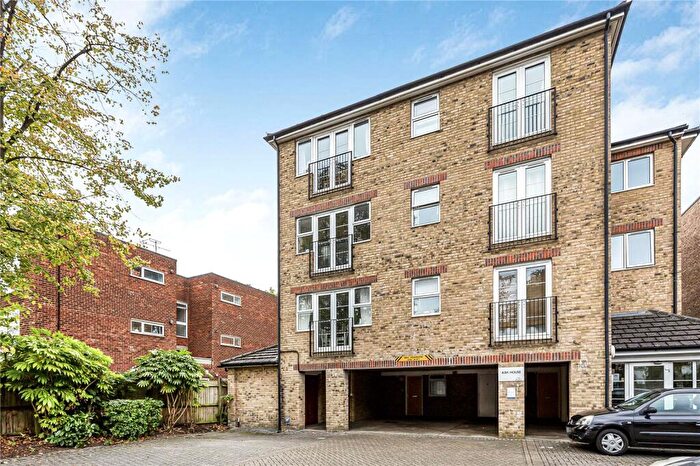 2 Bedroom Flat For Sale In Ash House, Burnt Ash Hill, Lee, SE12