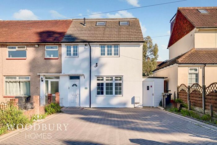 3 Bedroom End Of Terrace House For Sale In The Broadway, Loughton, IG10
