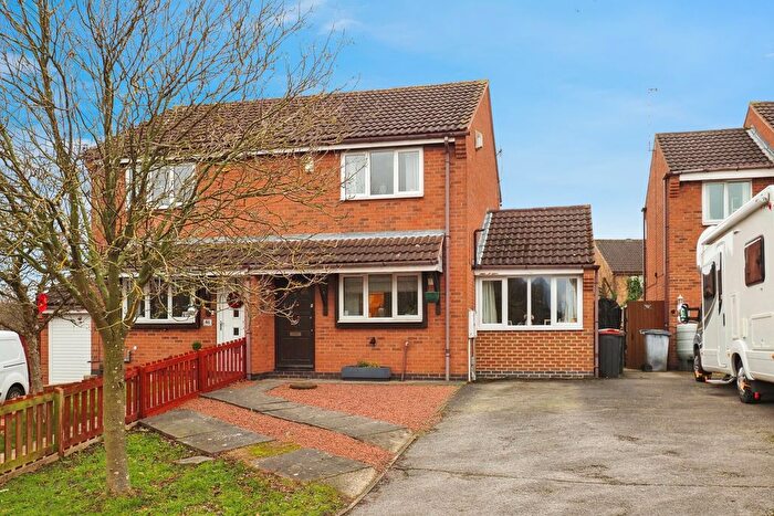 2 Bedroom Semi Detached House For Sale In Covert Close, Hucknall, Nottingham, Nottinghamshire, NG15