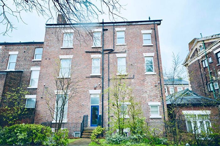 3 Bedroom House To Rent In Belvidere Road, Liverpool, L8