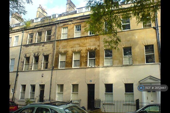 3 Bedroom Flat To Rent In Grosvenor Place, Bath, BA1