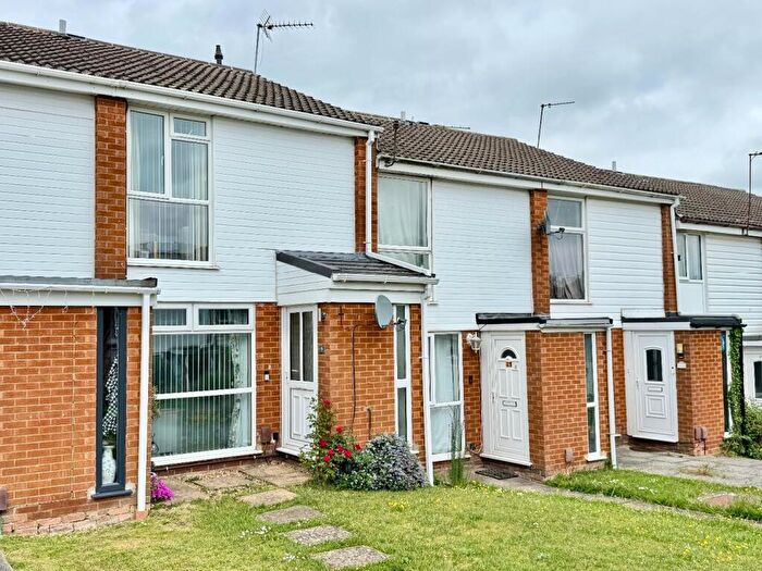 2 Bedroom Terraced House For Sale In Rose Close, Rothwell, Kettering, NN14