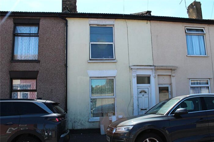 3 Bedroom Terraced House For Sale In Cavour Road, Sheerness, Kent, ME12