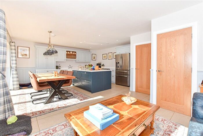 4 Bedroom Detached House For Sale In Orchid Way, Crawley, West Sussex, RH11