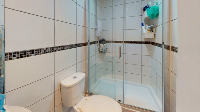 6 Bedroom House To Rent In Woodcroft Road, Liverpool, Liverpool, L15