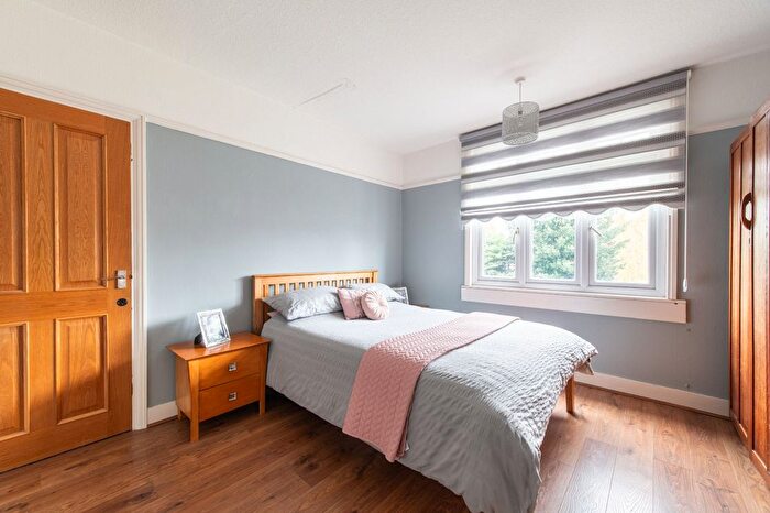 3 Bedroom Terraced House For Sale In Hillingdon Road, Gravesend, Kent, DA11