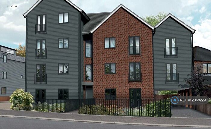 1 Bedroom Flat To Rent In Regal House, East Grinstead, RH19