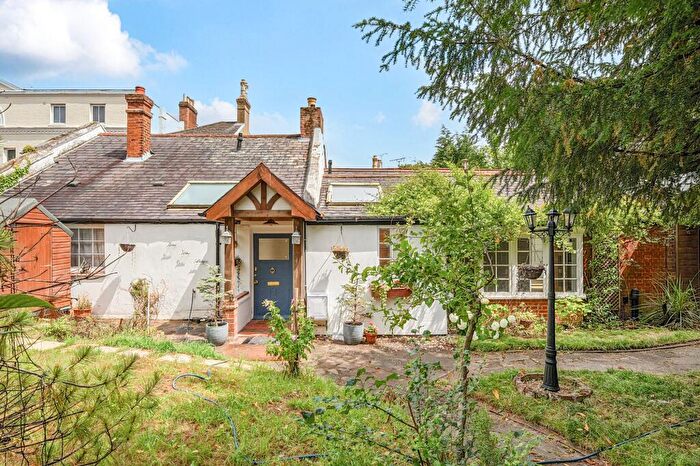 4 Bedroom Semi Detached House For Sale In Woodcote Road, Epsom, KT18