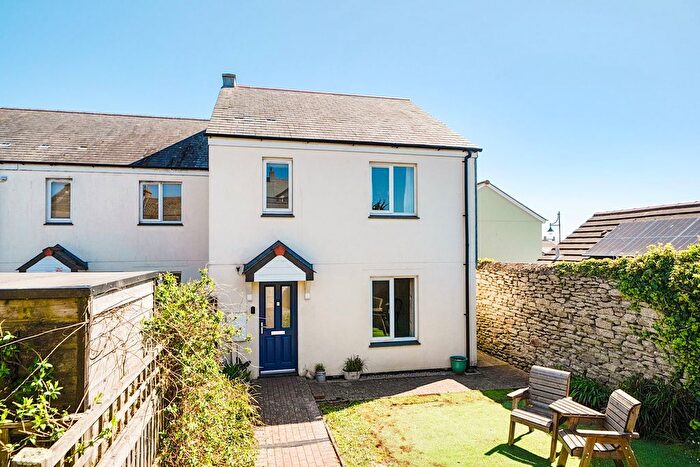 3 Bedroom End Of Terrace House For Sale In Market Street Gardens, St Just, TR19