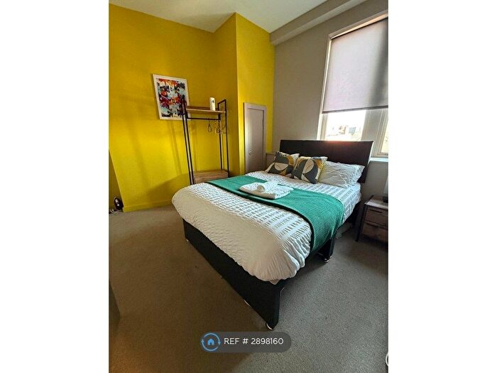 2 Bedroom Flat To Rent In Wallgate, Wigan, WN1