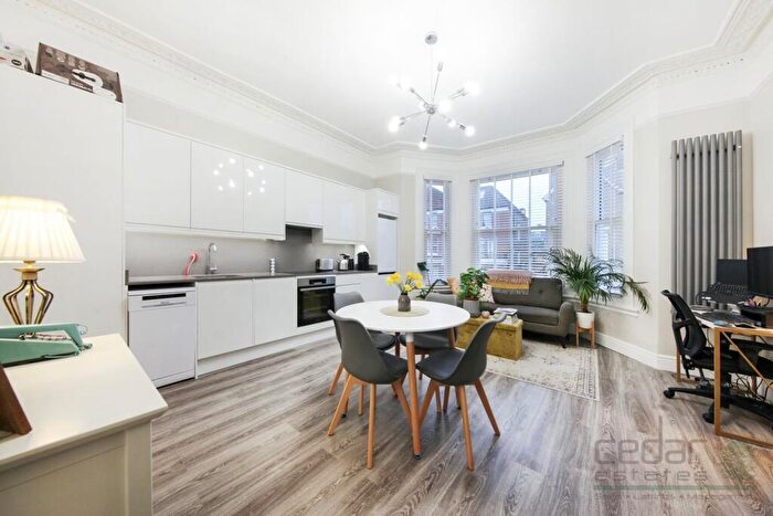 1 Bedroom Flat To Rent In Cleve Road, South Hampstead, NW6