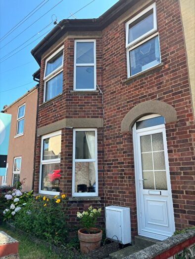 3 Bedroom Terraced House To Rent In County Villas, Lowestoft, NR32