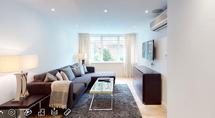 2 Bedroom Maisonette To Rent In Young Street, London, W8