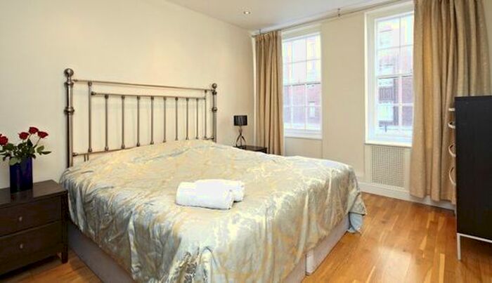 1 Bedroom Flat To Rent In Cumberland Court, Marble Arch, W1H