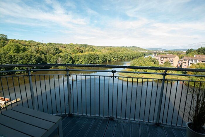 2 Bedroom Flat To Rent In Roma, Victoria Wharf, Watkiss Way, CF11