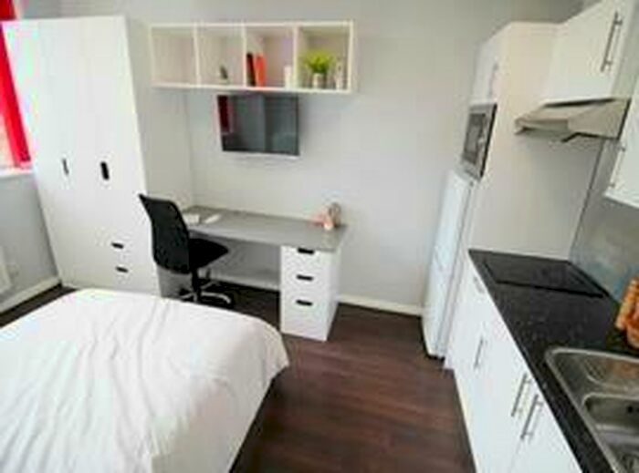 Studio To Rent In Flat, Victoria House, Milton Street, Nottingham, NG1