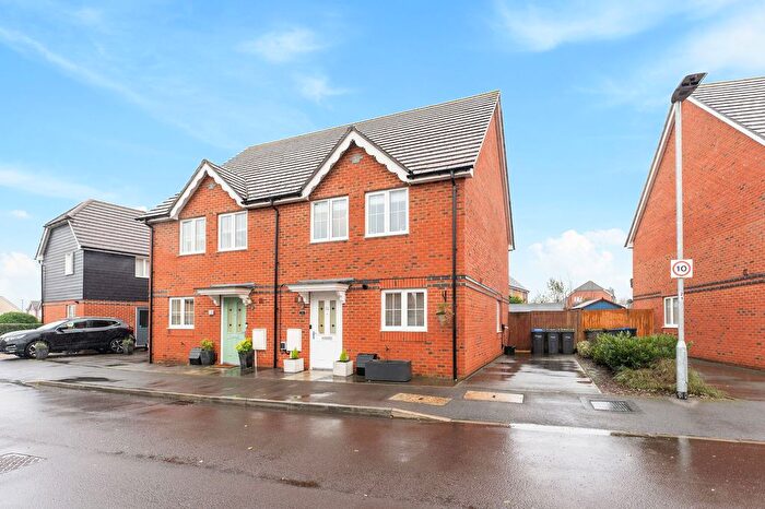 3 Bedroom Semi-Detached House For Sale In Burden Drive, Bishopdown, SP1