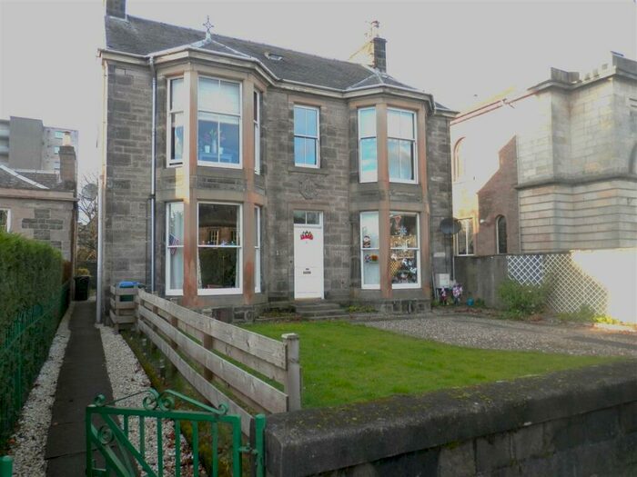 1 Bedroom Flat To Rent In King Street, Perth, PH2