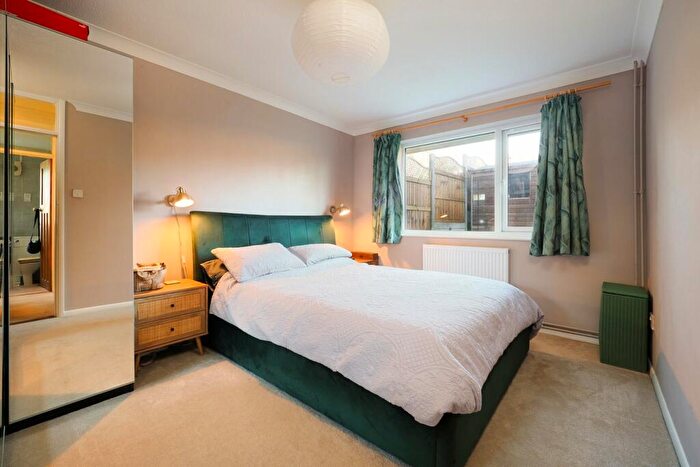 2 Bedroom Semi-Detached Bungalow For Sale In Bedingfield Way, Lyminge, Folkestone, CT18