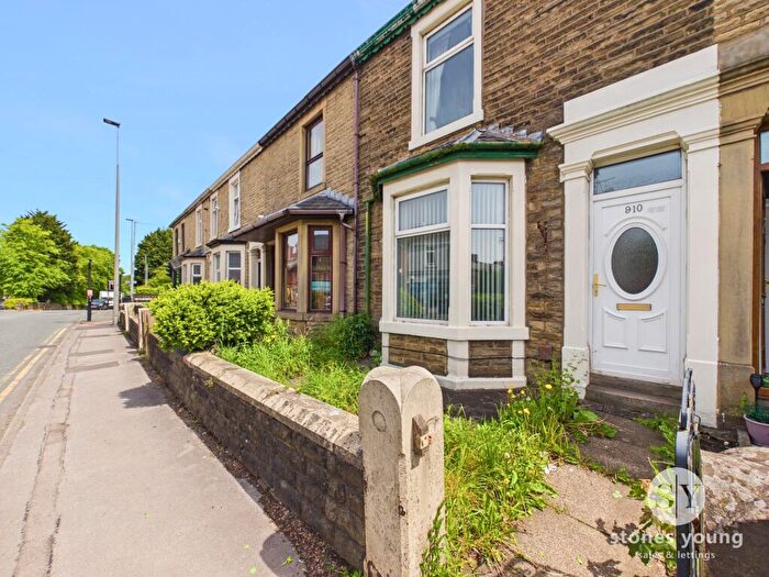 3 Bedroom Terraced House For Sale In Whalley New Road, Blackburn, BB1