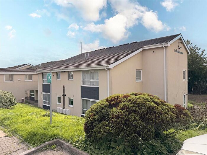 1 Bedroom Flat For Sale In Tir Einon, Llanelli, SA14