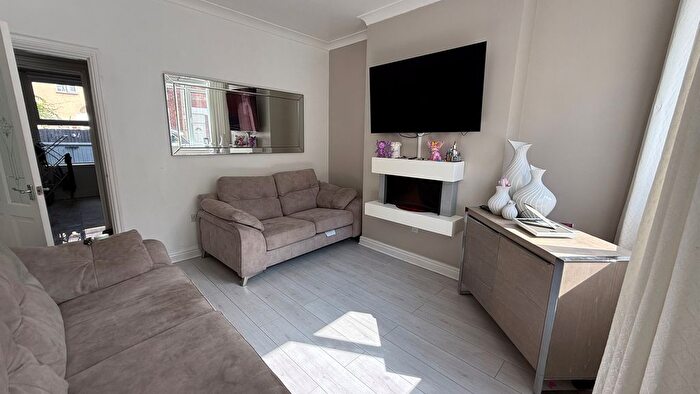 2 Bedroom Property To Rent In Albert Road, Mexborough, S64