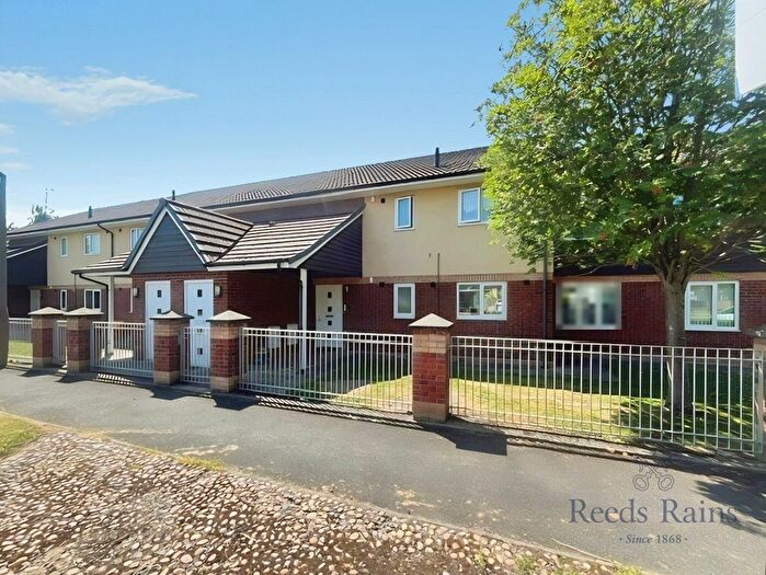 2 Bedroom Flat To Rent In Spath Lane, Handforth, Wilmslow, Cheshire, SK9