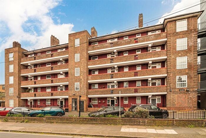 3 Bedroom Flat For Sale In Eastney Street, Greenwich, SE10