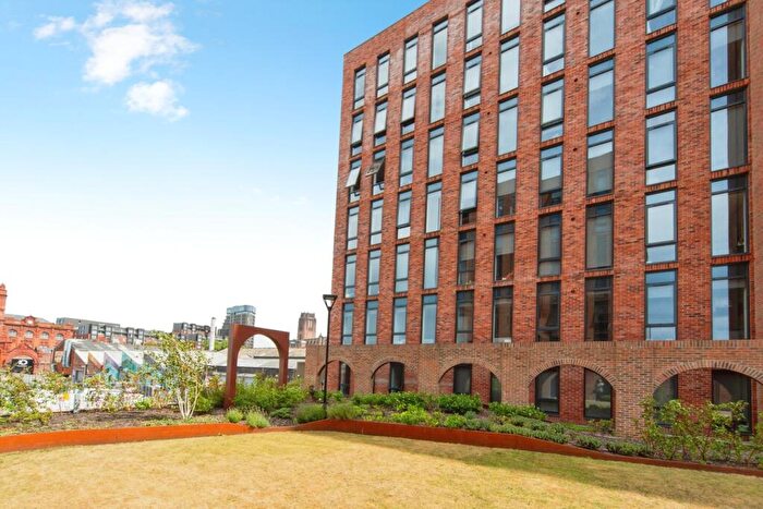 2 Bedroom Flat For Sale In Neptune Place, Liverpool, Merseyside, L8
