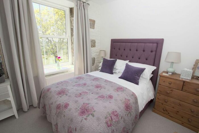 4 Bedroom Terraced House To Rent In Alcester Terrace, Leeds, LS8