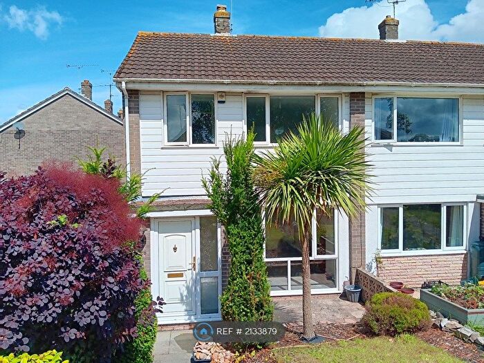 3 Bedroom Terraced House To Rent In Sycamore Close, Exeter, EX1