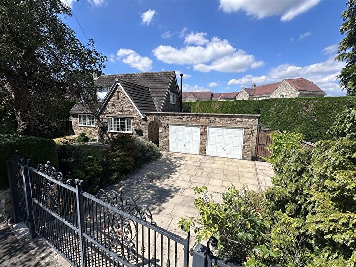 3 Bedroom Detached Bungalow For Sale In Main Street, Ledston, Castleford, WF10